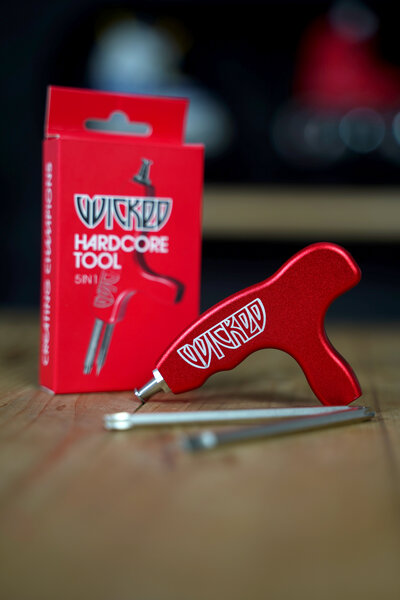 Wicked - Hardcore Tool - in action